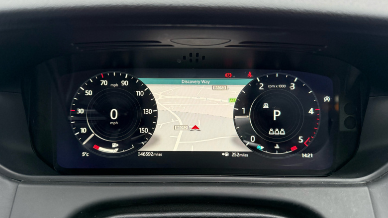 Land Rover Range Rover Velar 2.0 D200 R-Dynamic HSE 5dr Auto Diesel Estate